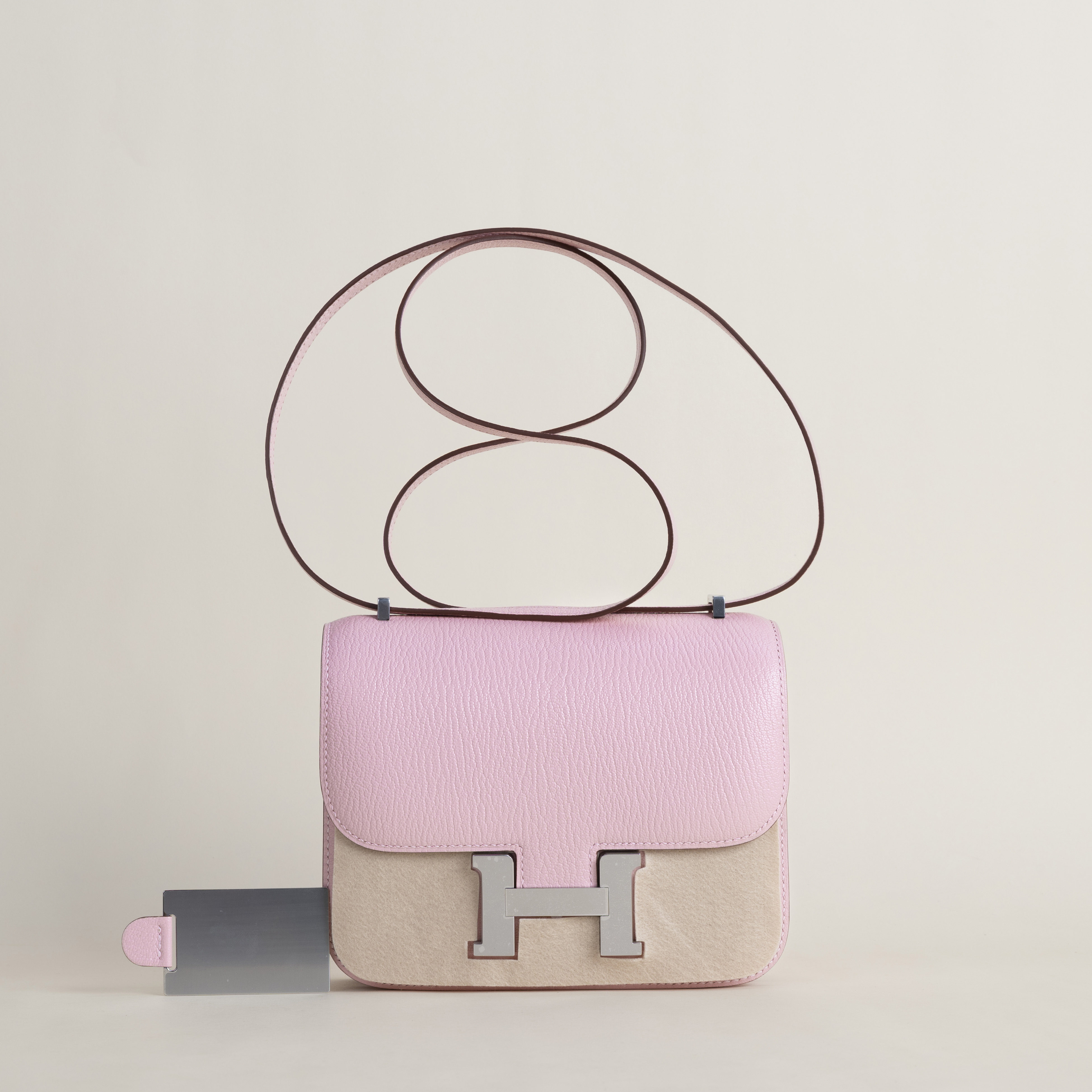 Constance 18cm Chevre 3Q Rose Sakura PHW