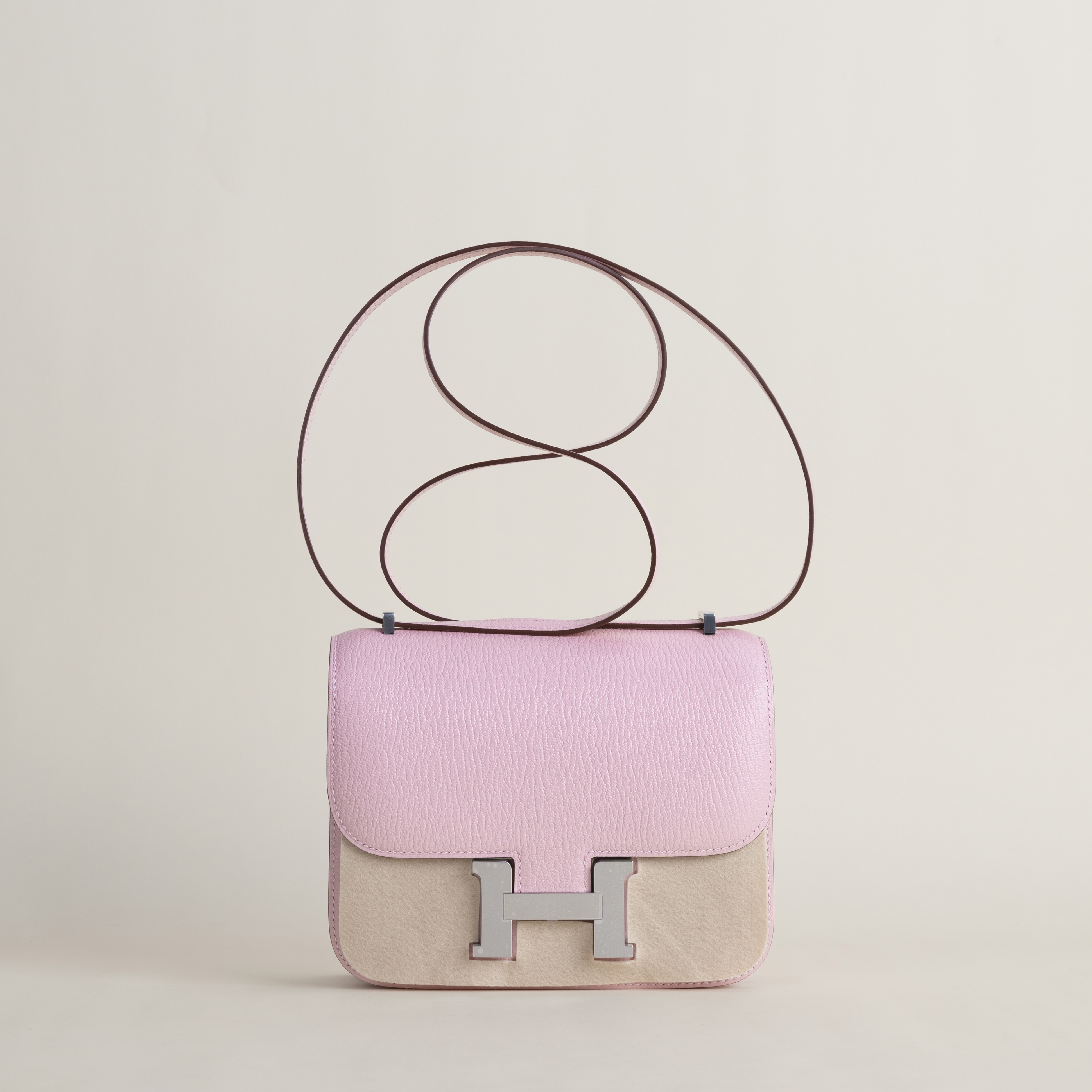 Constance 18cm Chevre 3Q Rose Sakura PHW