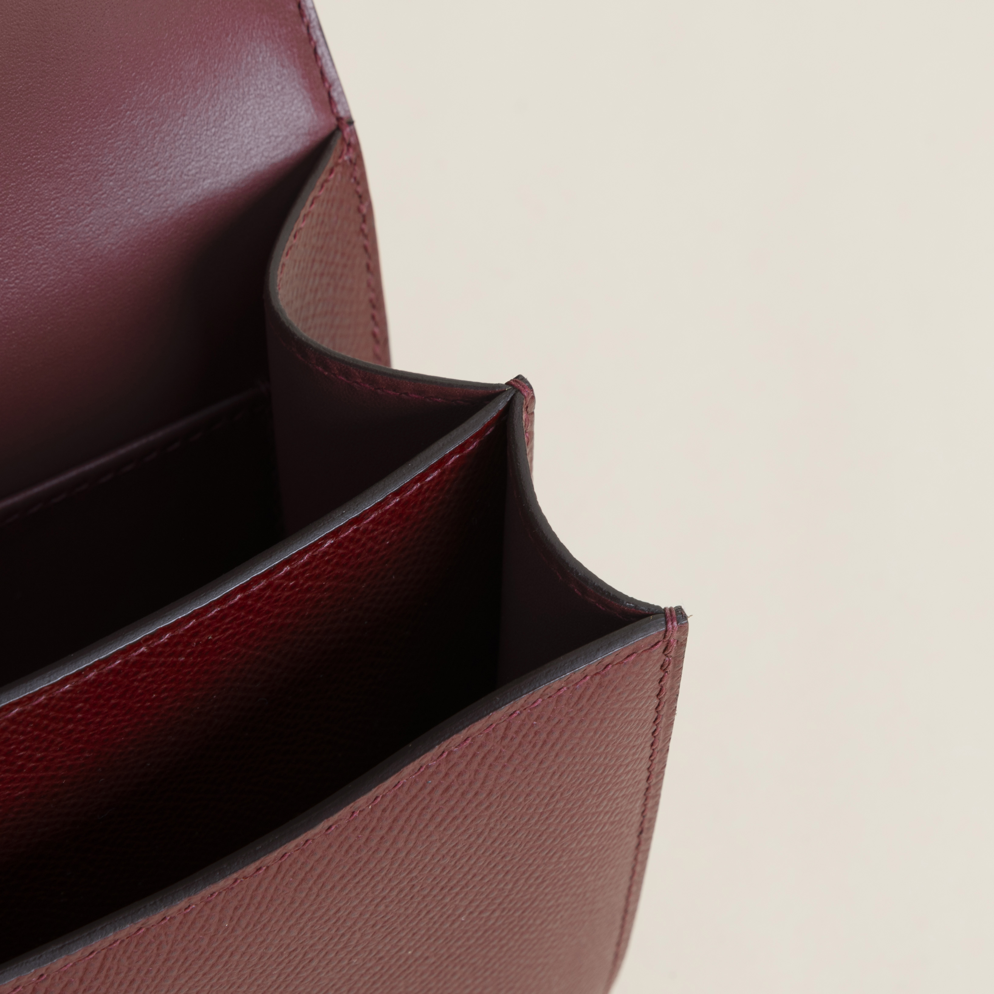 Constance 18cm Epsom 57 Bordeaux PHW