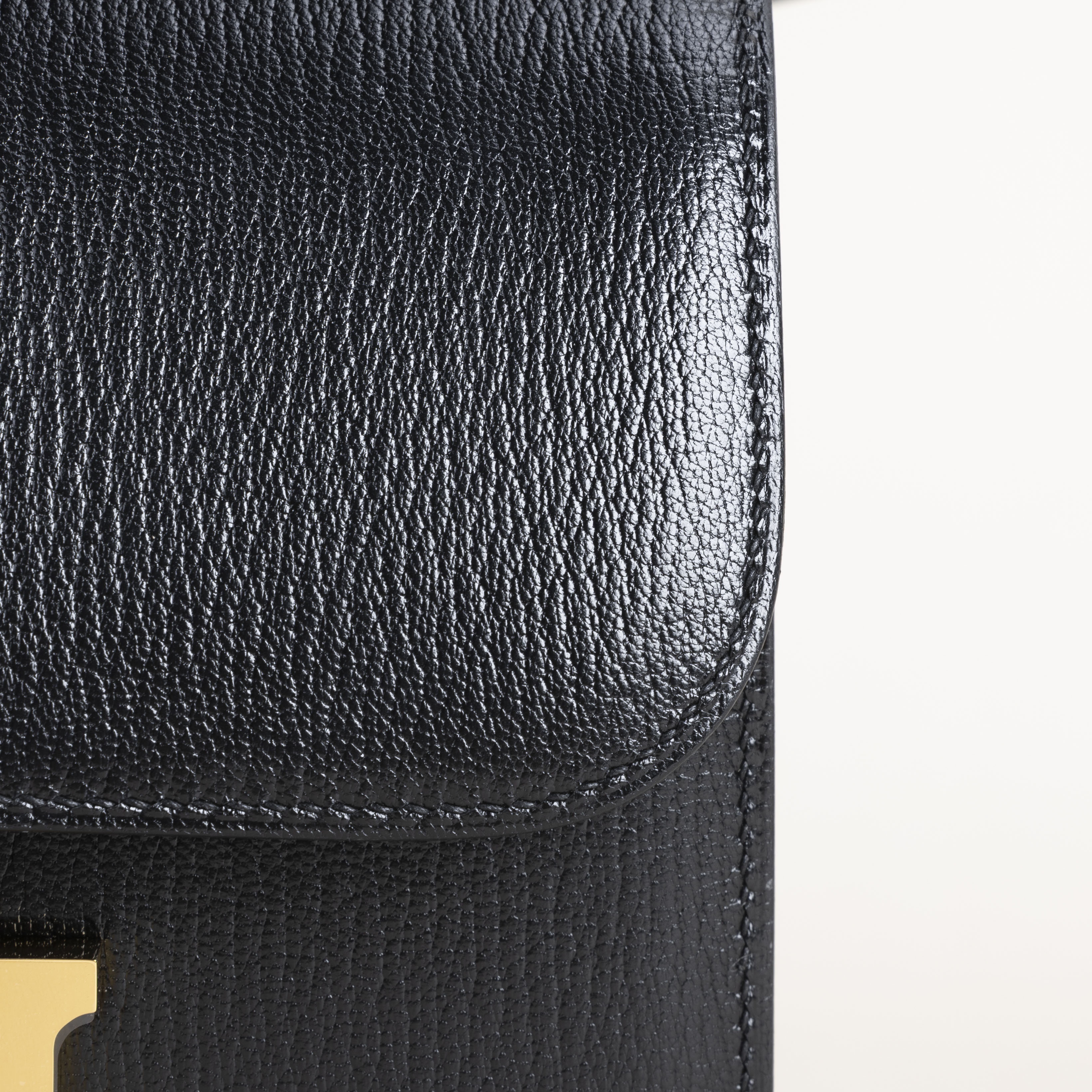 Constance 18cm Chevre leather CC89 Noir ghw