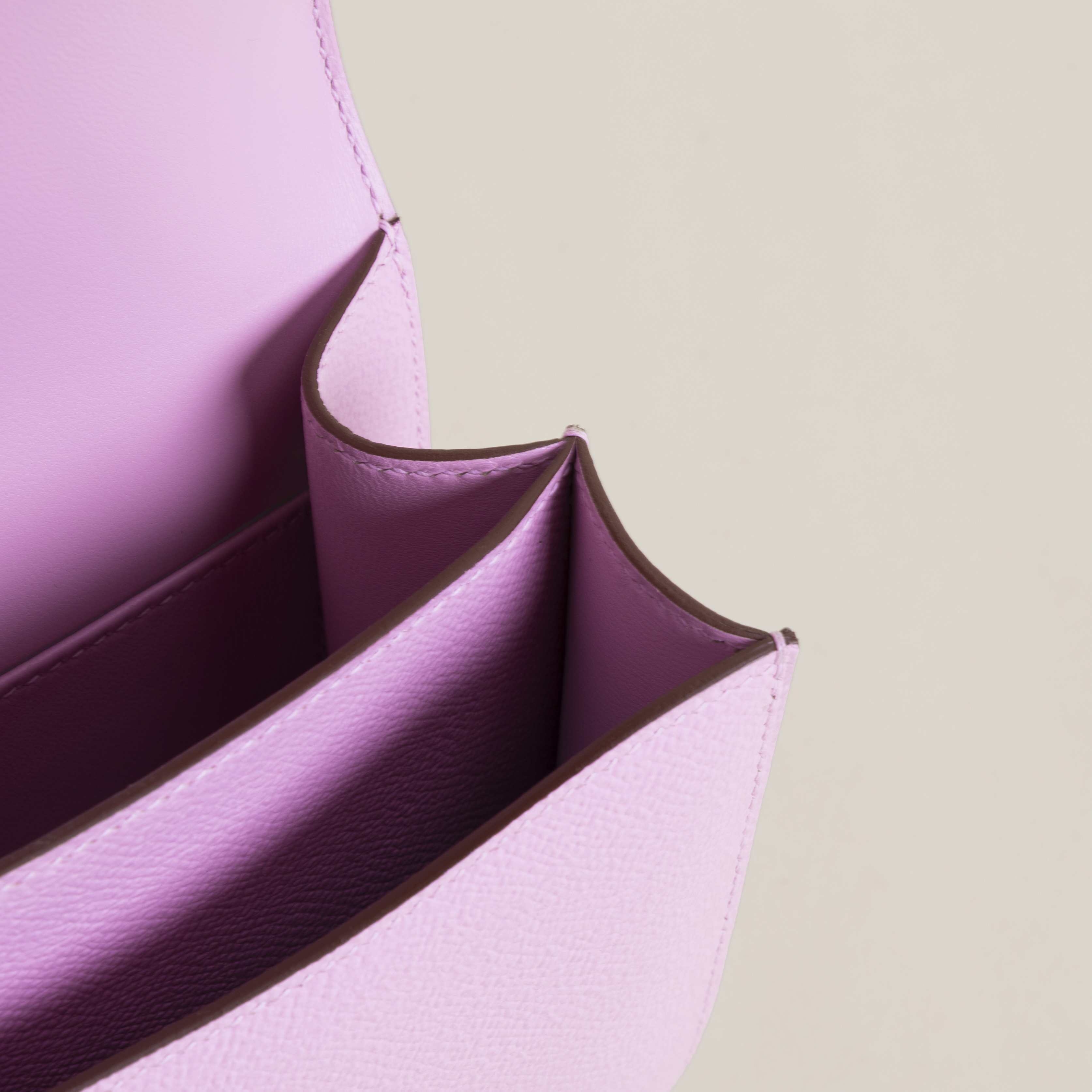 Constance 18CM Epsom X9 Mauve Sylvestre GHW