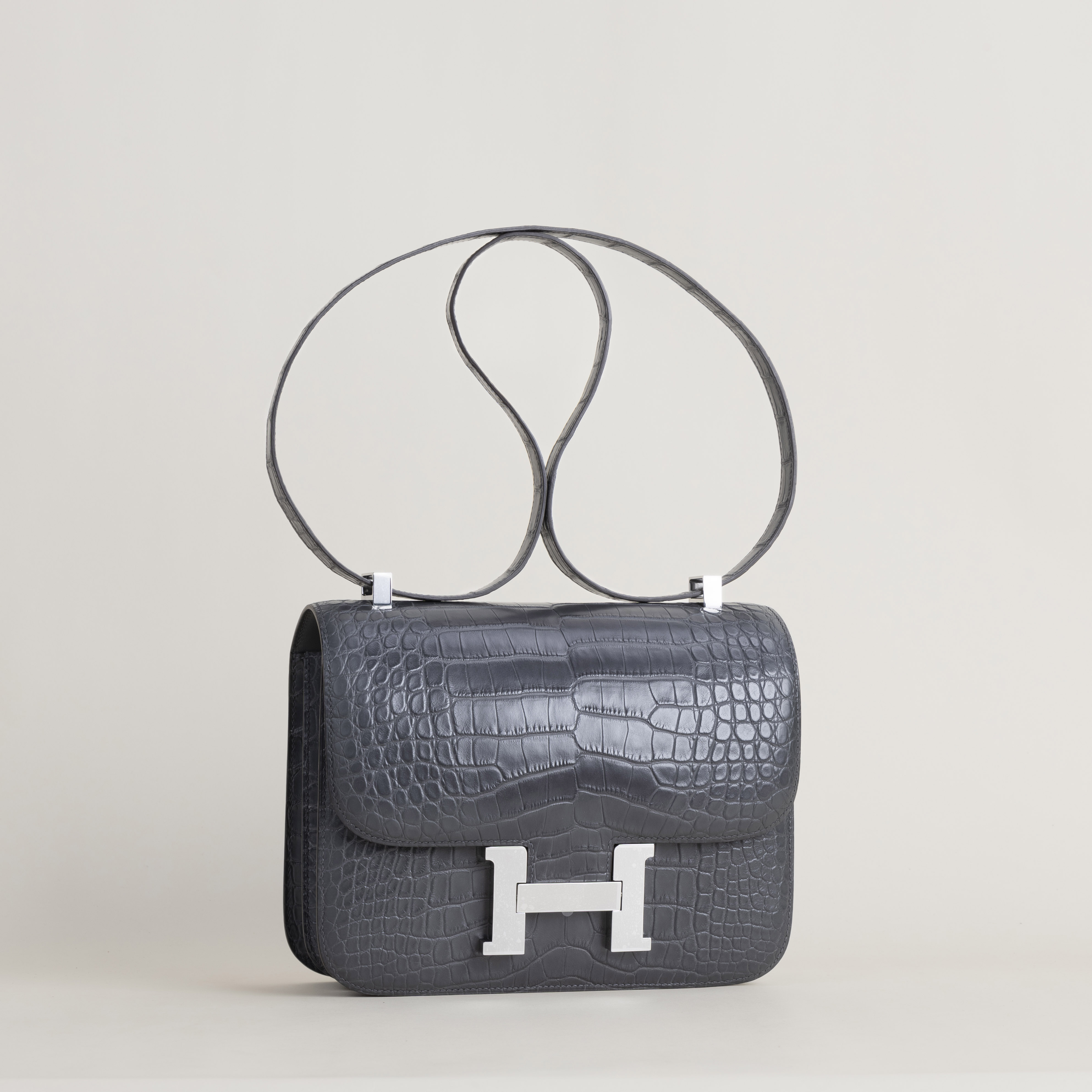 Constance 24cm Matte Alligator 88 Graphite HW