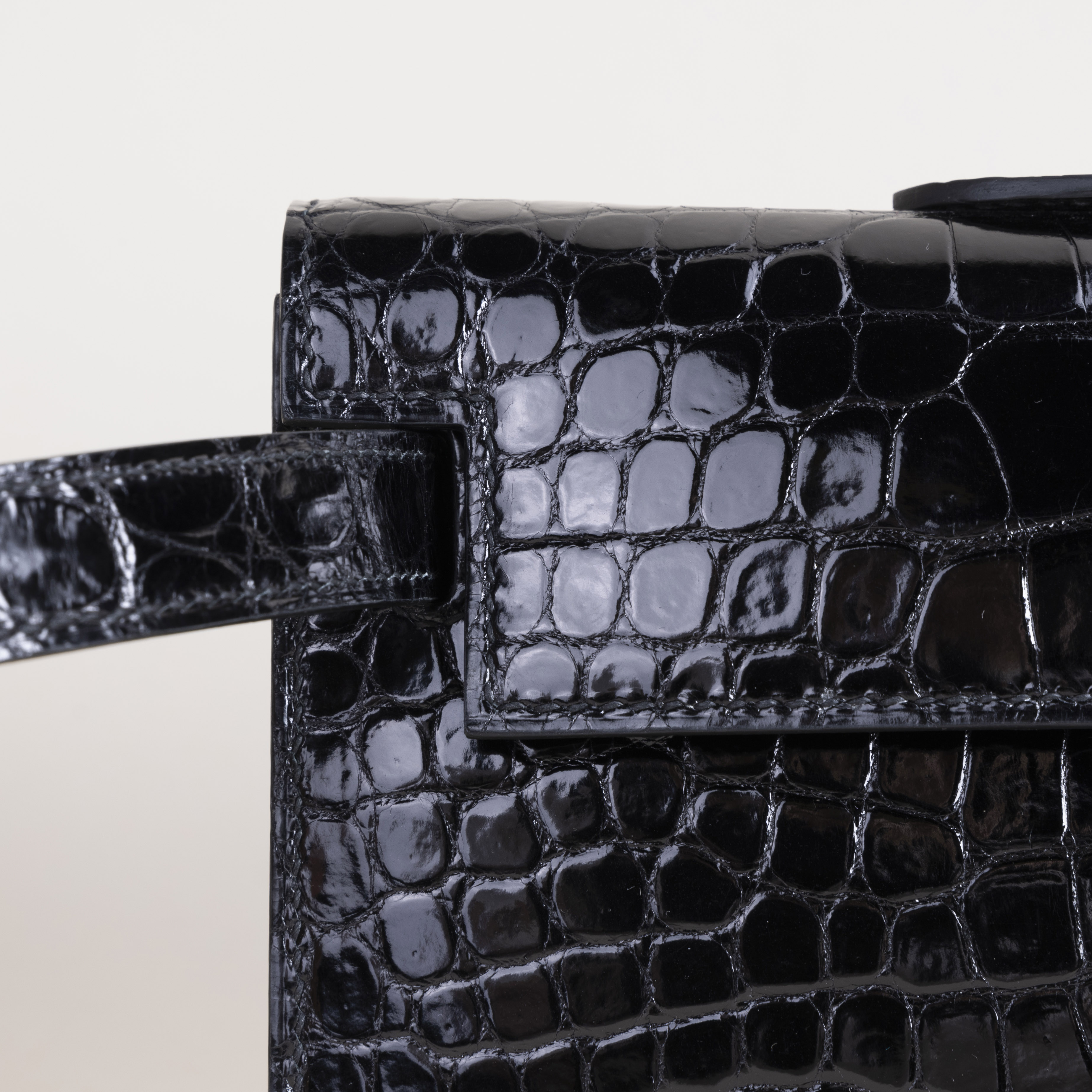 Kelly Cut Shiny Porosus Crocodile 89 Noir GHW