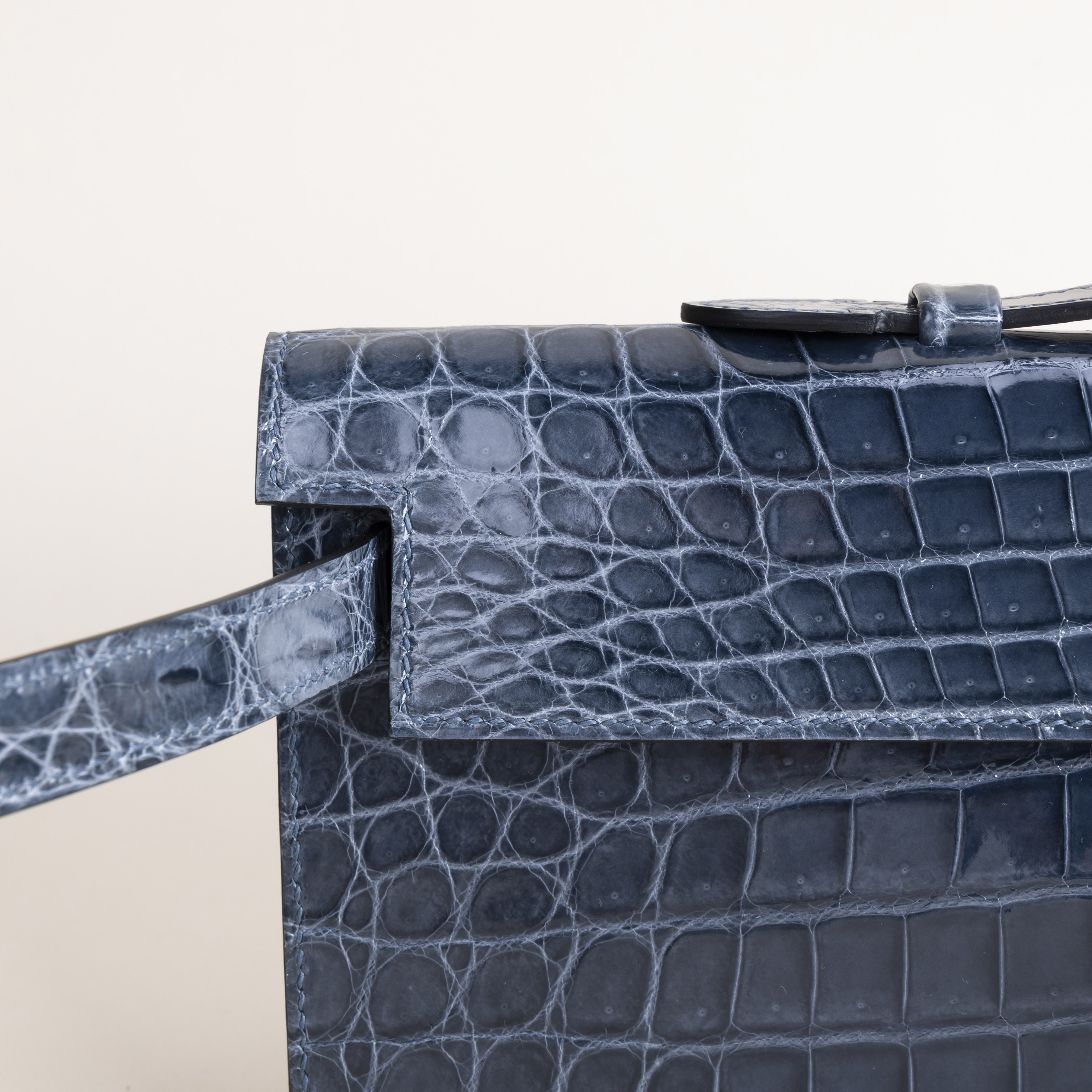 Kelly Cut Shiny Niloticus Crocodile N7 Blue Tempete PHW