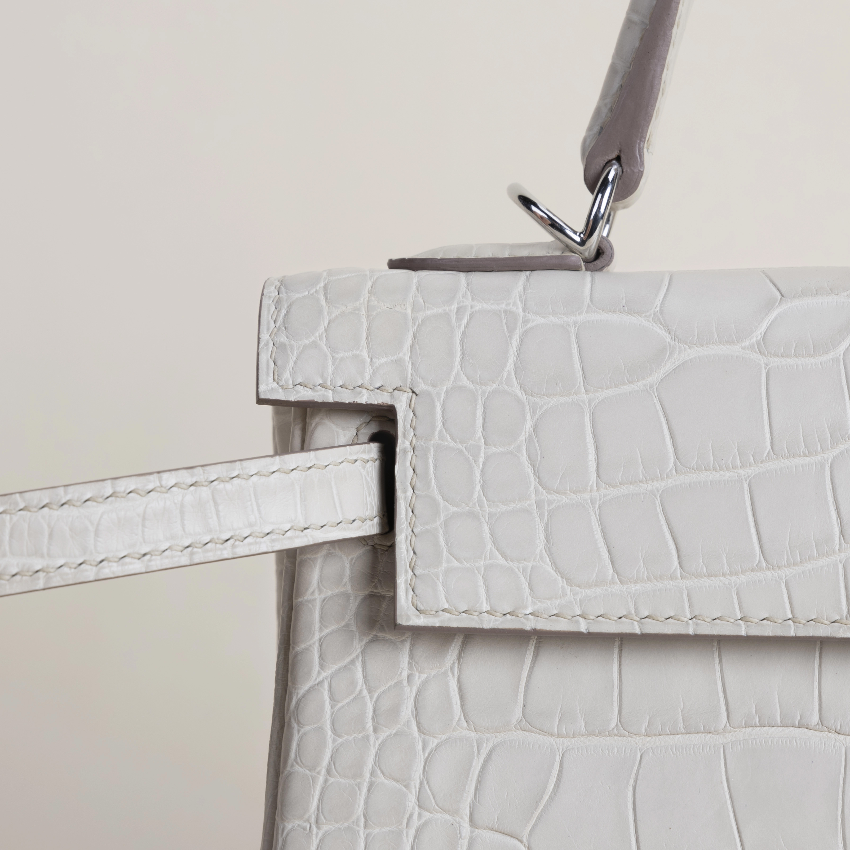 Kelly25 matte alligator crocodile 8L Beton PHW