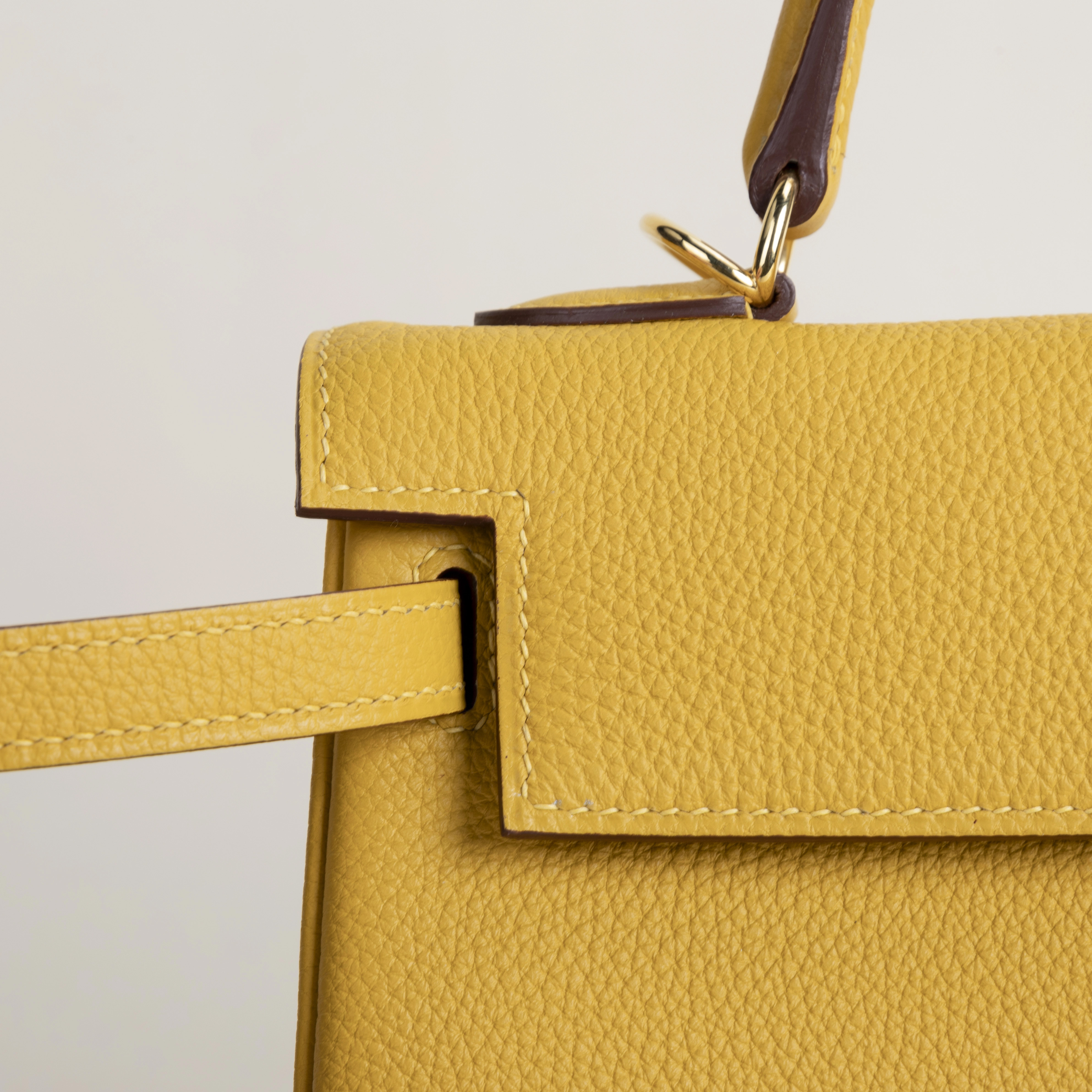 Kelly25 Togo 9D Jaune amber GHW