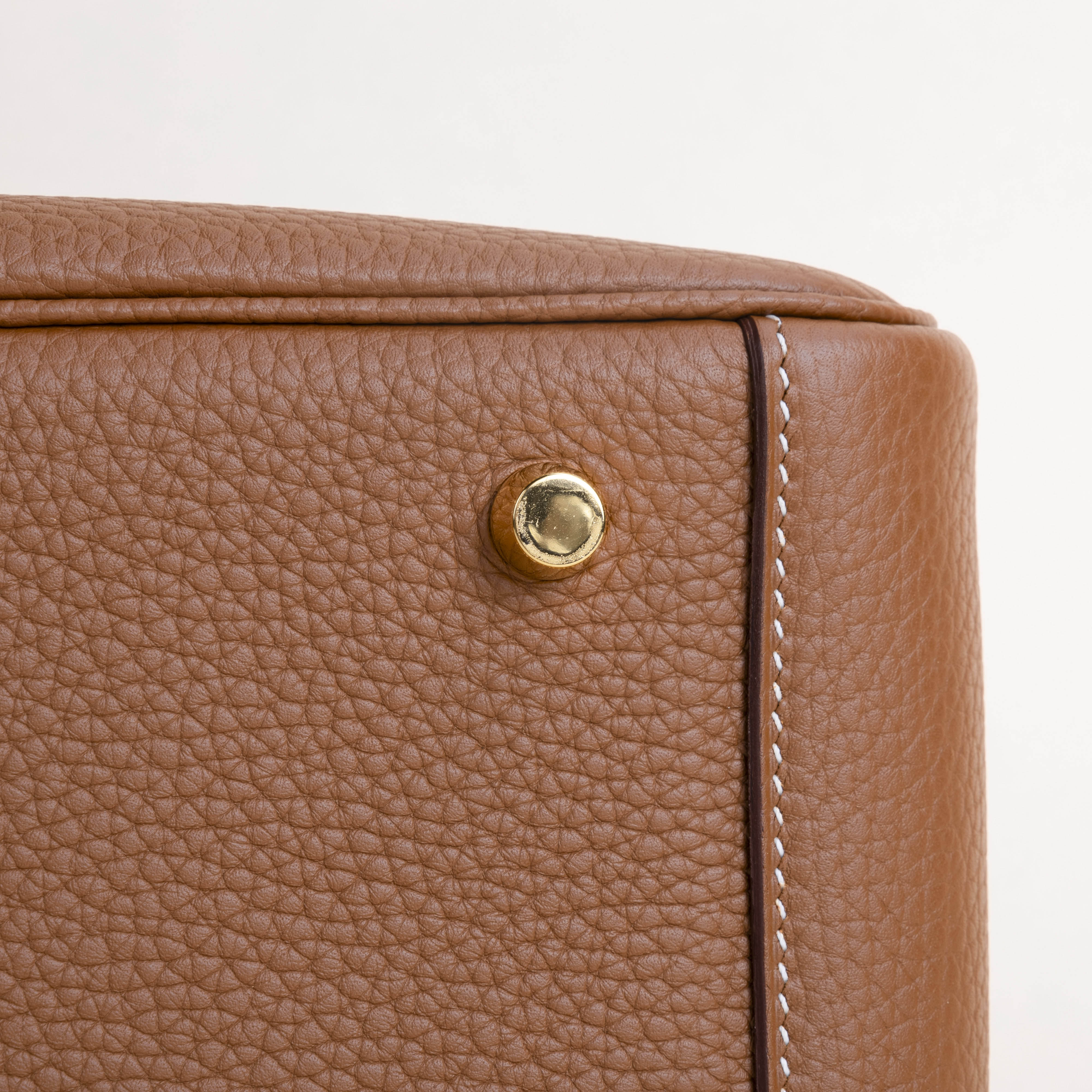 Lindy 26cm CC37 Gold Clemence leather GHW