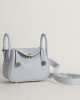 Mini Lindy Clemence leather 08 Bleu pale GHW